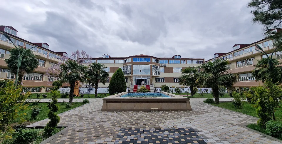 Санаторий Красивый Нафталан (Spa Hotel Gozel Naftalan )
