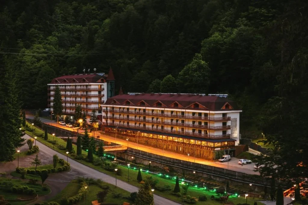 Sairme Hotels & Resorts 2026: цены, пакеты и что реально входит в стоимость